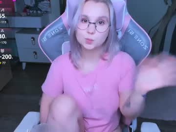 Kira webcam livesex profile in 18 cams