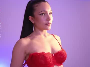 jade_paris Caucasian webcam from France